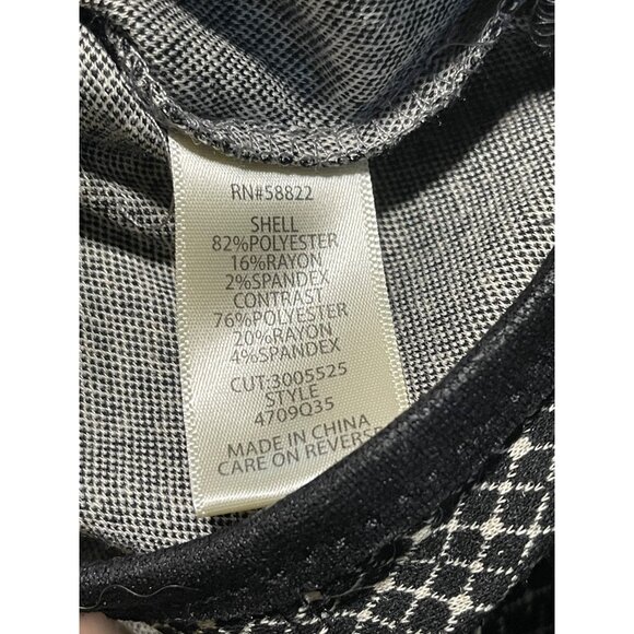 Max Studio London Womens Black Diamond Print Lightweight Top Size S Short Length - Picture 7 of 9